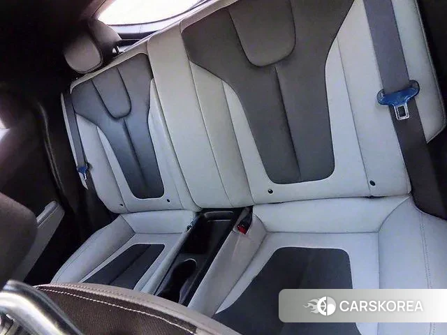 Hyundai Veloster (JS) id 2991397 из Кореи 13