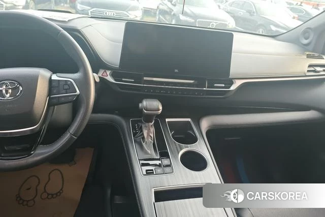 Toyota Saina id 4261790 из Китая 12