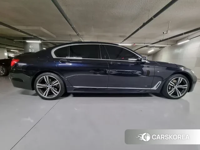 BMW 7 Series (G11) id 3571120 из Кореи 14