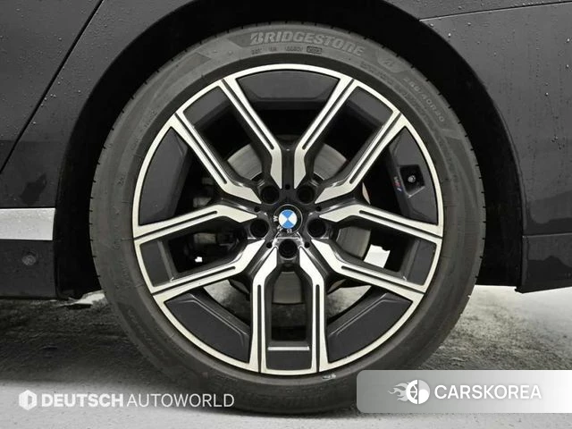 BMW 7 Series (G70) id 4360513 из Кореи 15