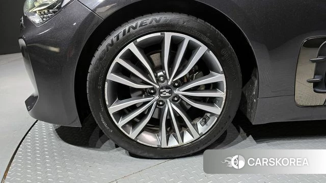 Kia Stinger id 4378092 из Кореи 29