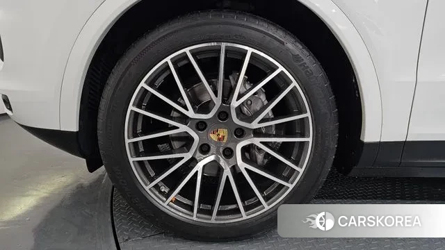 Porsche Cayenne (PO536) id 3747378 из Кореи 15