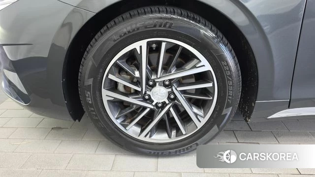 Hyundai The New Grandeur IG id 4923359 из Кореи 26