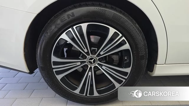 Mercedes-Benz E-Class W214 id 4778221 из Кореи 28