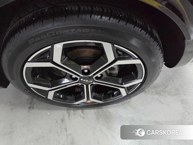 Kia Di Ol Nu Niro id 4457431 из Кореи 9