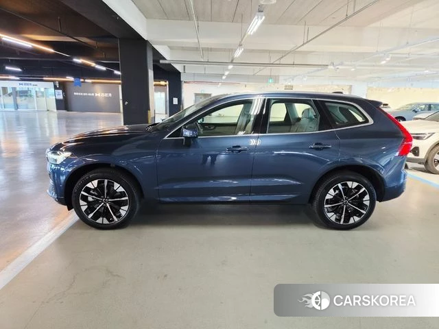 Volvo XC60 second Generation 2025 Синий из Кореи, фото 5