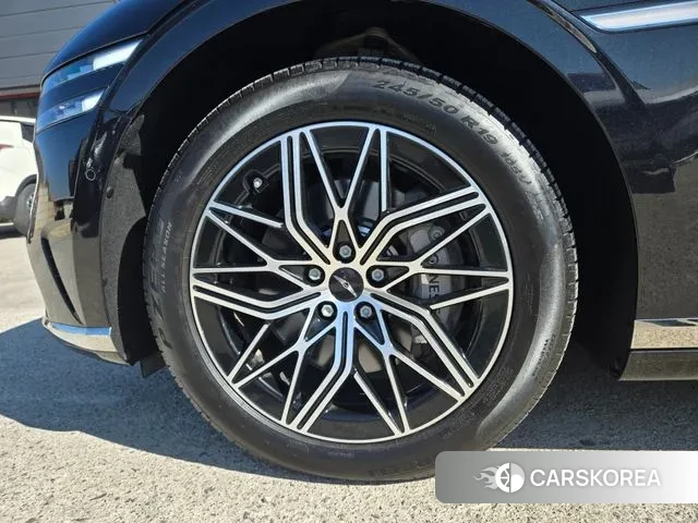 Genesis G90 (RS4) id 3701635 из Кореи 13