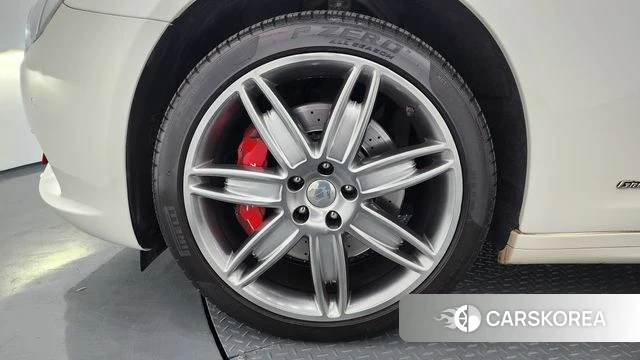 Maserati Quattroporte id 4330969 из Кореи 29