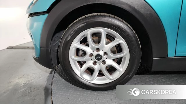 Mini Cooper Convertible id 4268484 из Кореи 27