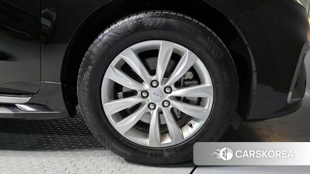 Kia The New Carnival id 4180236 из Кореи 15