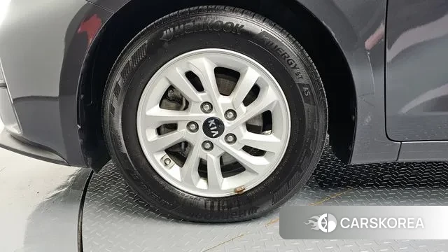 Kia Come New K3 id 3742299 из Кореи 15