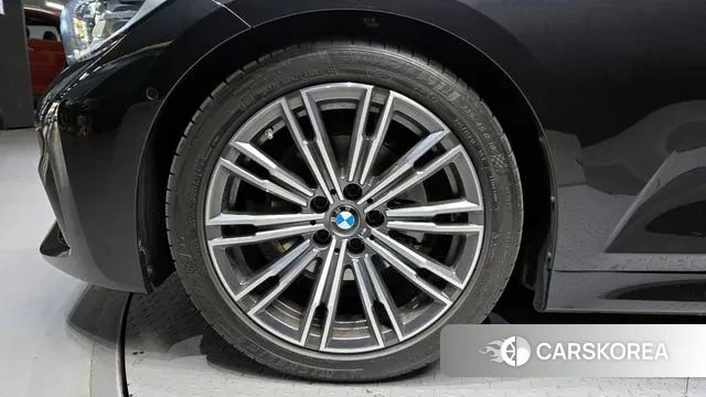 BMW 3 Series (G20) id 3366723 из Кореи 15