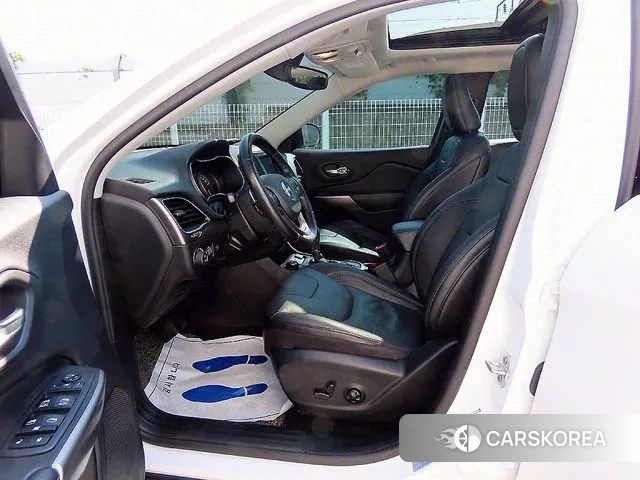 Jeep Cherokee (KL) id 2971032 из Кореи 15