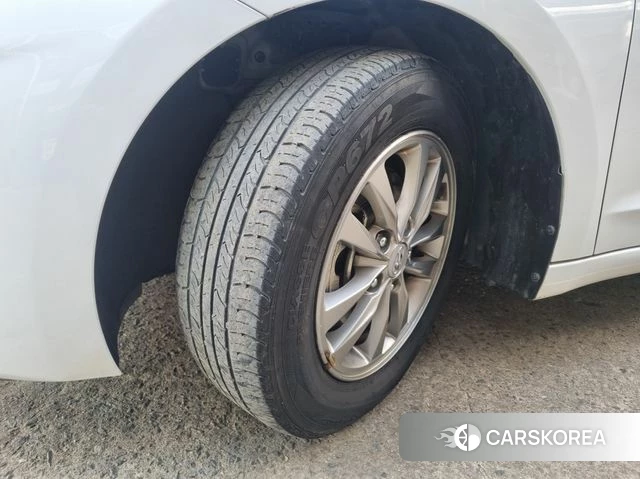 Hyundai The New Avante AD id 3828829 из Кореи 15