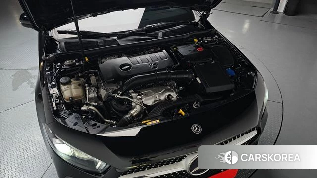 Mercedes-Benz A-Class W177 id 4614630 из Кореи 28