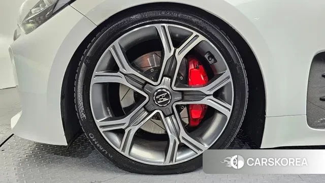 Kia Stinger id 3578778 из Кореи 15