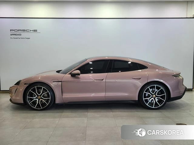 Porsche Taycan id 4201313 из Кореи 15