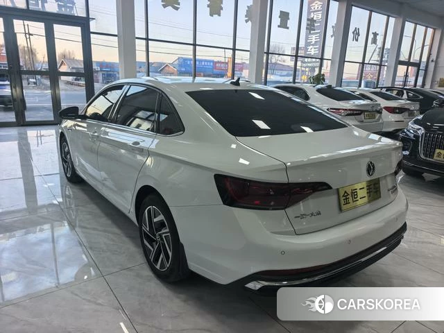 Volkswagen Sagitar 2025 Белый из Китая, фото 5