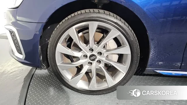 Audi A4 (B9) id 3394271 из Кореи 15