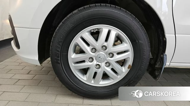 Hyundai The New Grand Starex id 4196595 из Кореи 15