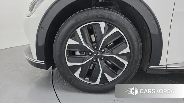 Kia EV6 id 3746492 из Кореи 15