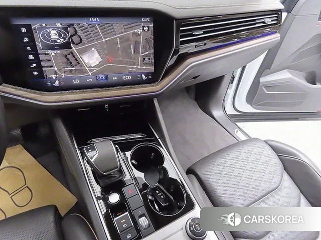 Volkswagen Touareg 3rd generation id 3054891 из Кореи 15