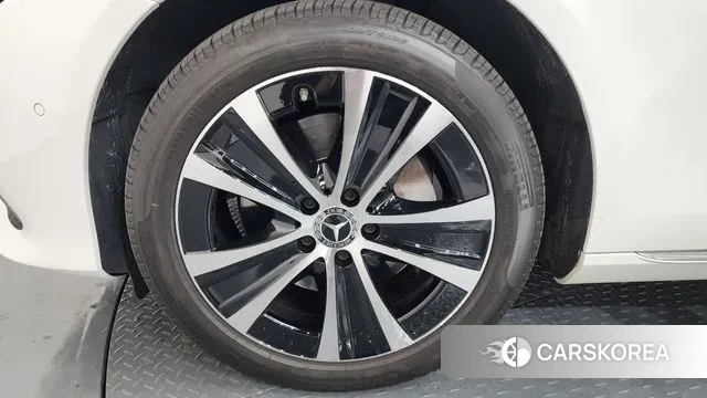 Mercedes-Benz E-Class W213 id 3407406 из Кореи 15