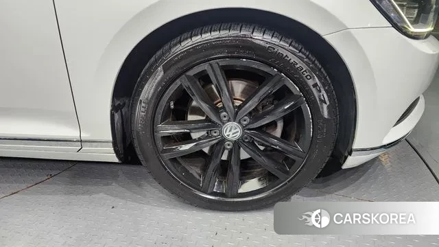 Volkswagen Passat GT (B8) id 3034336 из Кореи 15