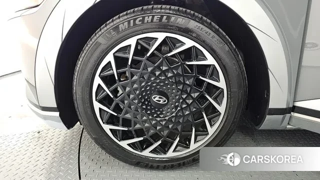 Hyundai Ionic 5 id 3003005 из Кореи 15