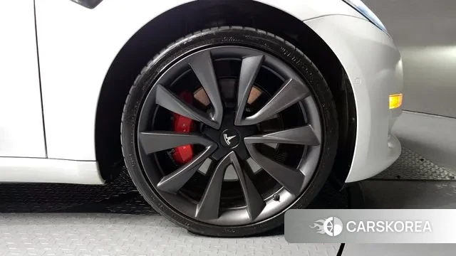 Tesla Model 3 id 2985954 из Кореи 15