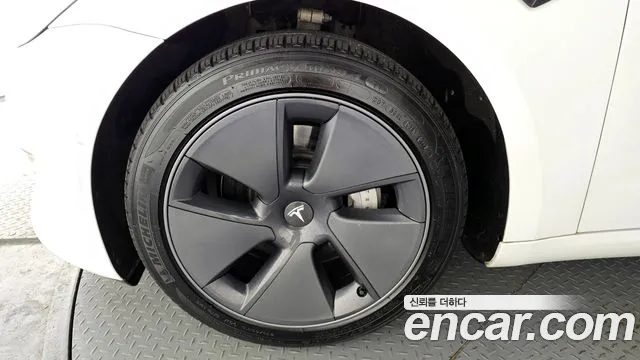 Tesla Model 3 id 2531304 из Кореи 15