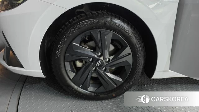 Hyundai Avante Hybrid (CN7) id 3842626 из Кореи 15