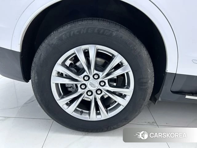 Cadillac XT5 id 4216402 из Китая 25