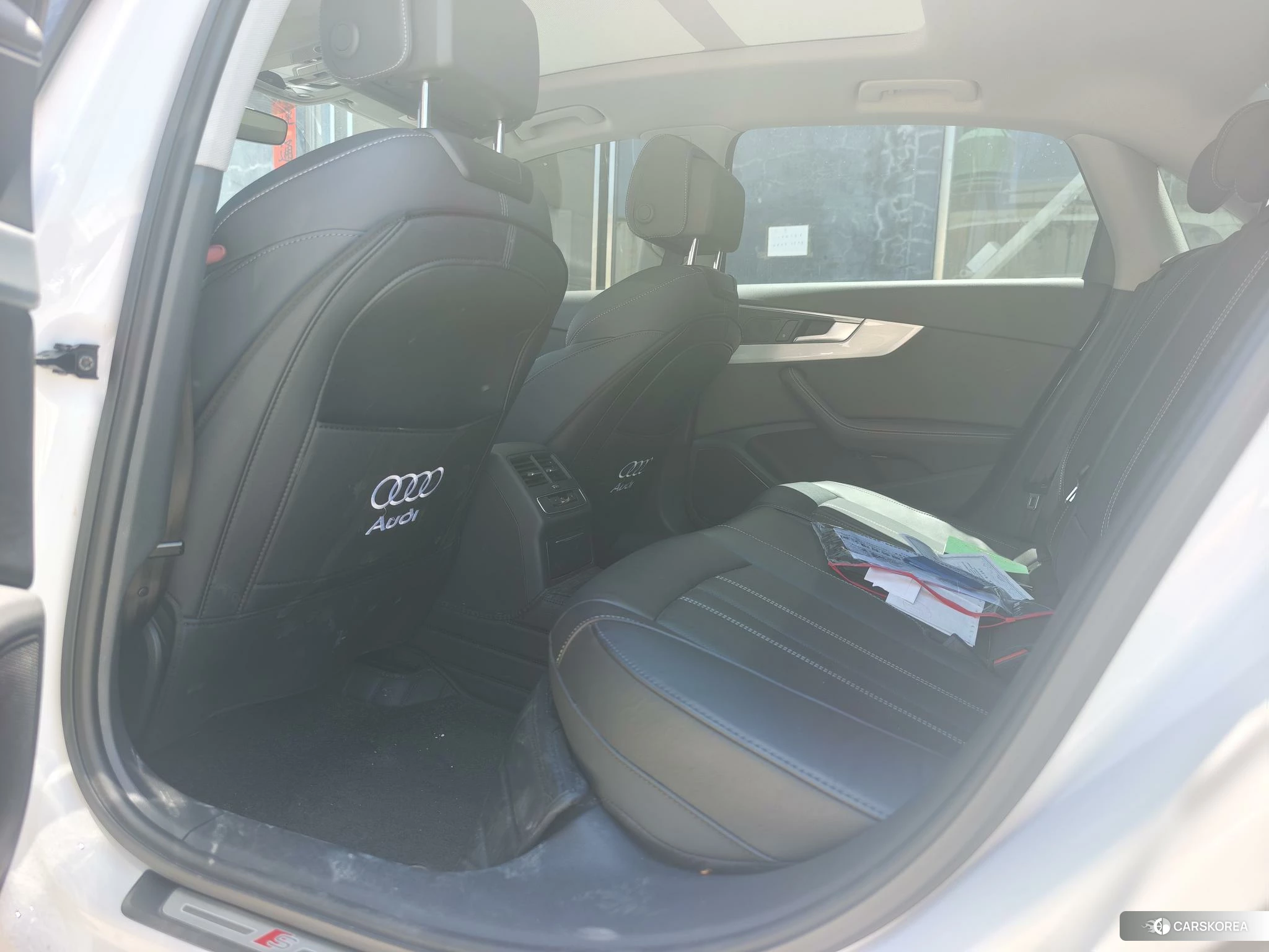Audi A4L 2023 Белый из Китая, фото 5