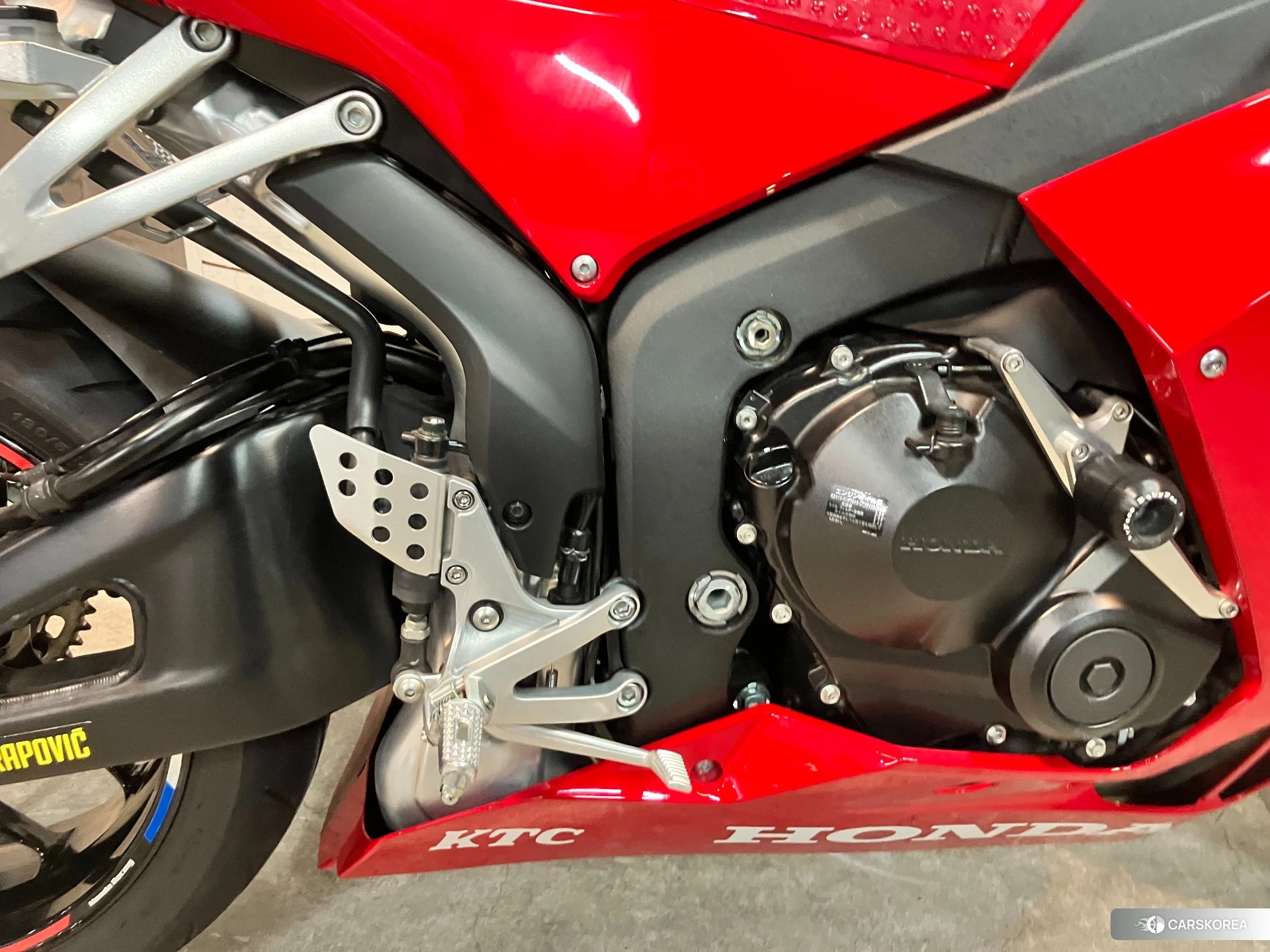 Проданный Honda CBR600RR ABS id 4237514 из Японии, фото 24