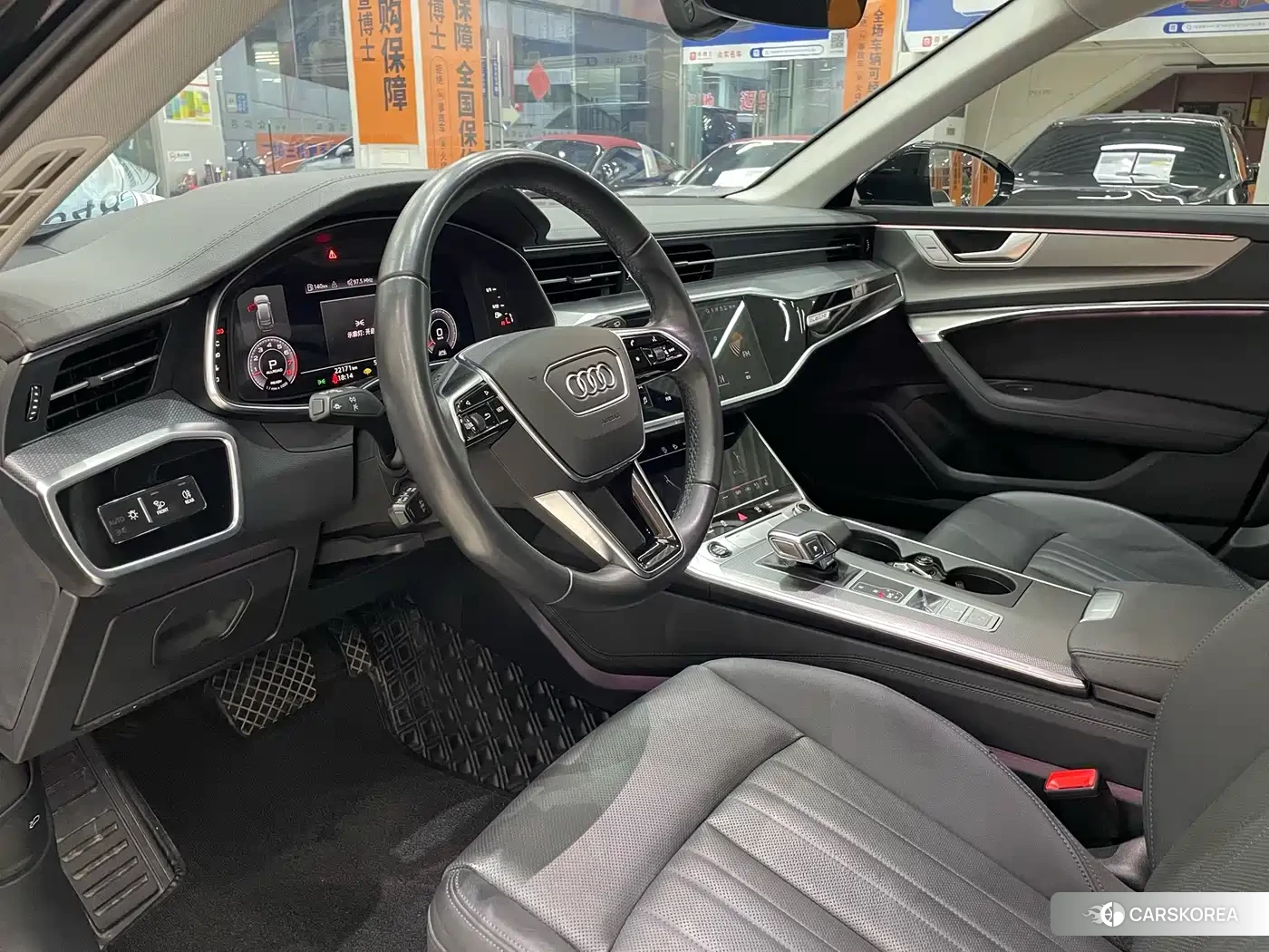 Audi A6 2023 Черный из Китая, фото 5