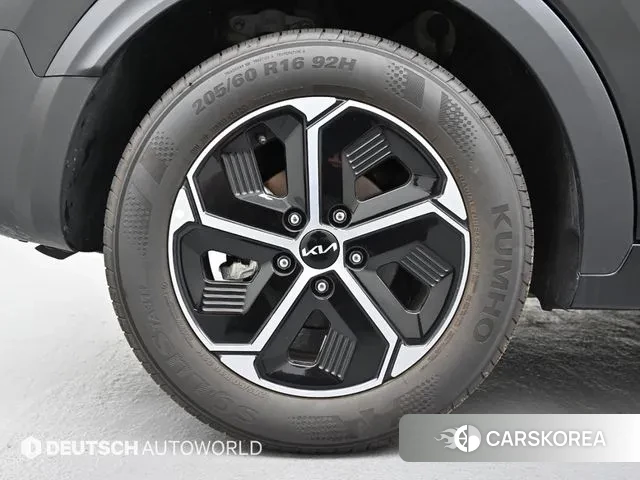 Kia Di Ol Nu Niro id 2988707 из Кореи 15