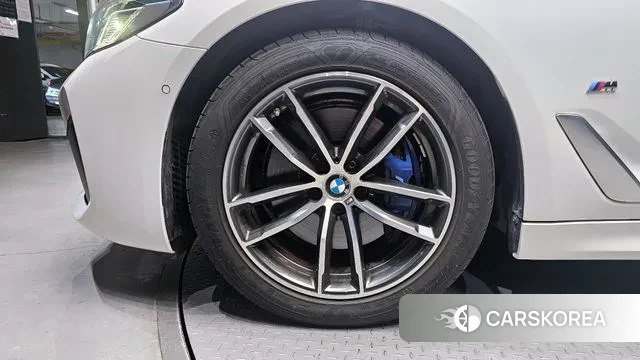 BMW 5 Series (G30) id 2979412 из Кореи 15