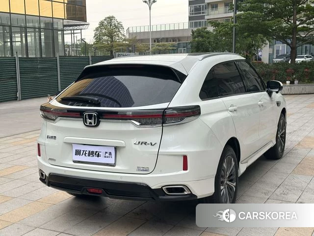 Honda UR-V id 4336389 из Китая 18
