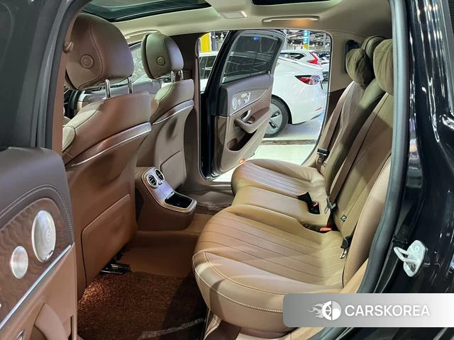 Mercedes-Benz E-class id 4335076 из Китая 24
