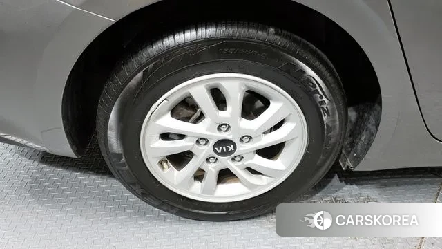 Kia Come New K3 id 3464990 из Кореи 15