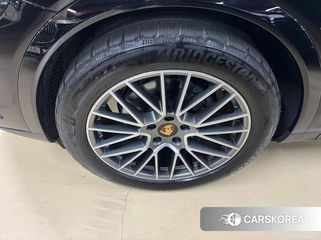 Porsche Cayenne (PO536) id 3953006 из Кореи 15