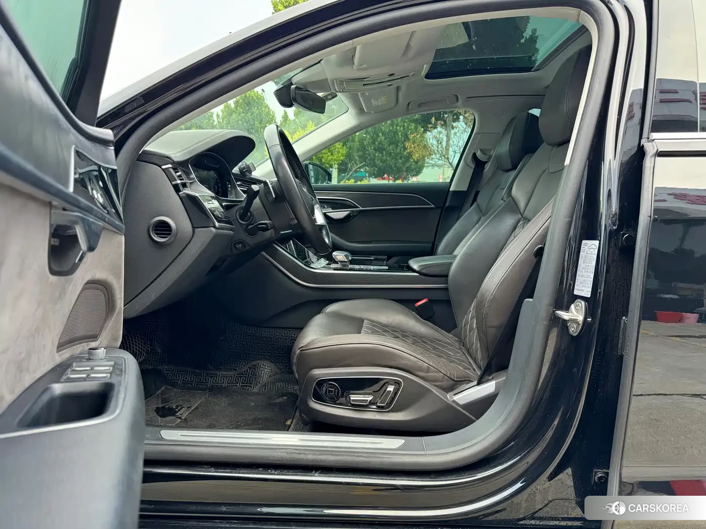 Audi A8 id 4600459 из Китая 9