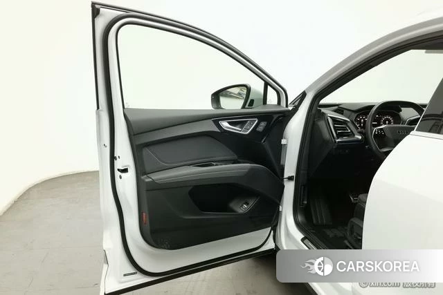 Audi Q4 e-tron id 4254353 из Китая 19