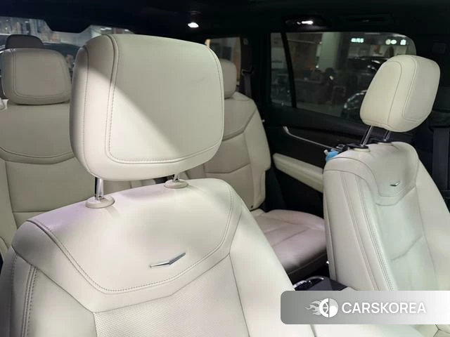 Cadillac XT6 id 3882654 из Китая 16