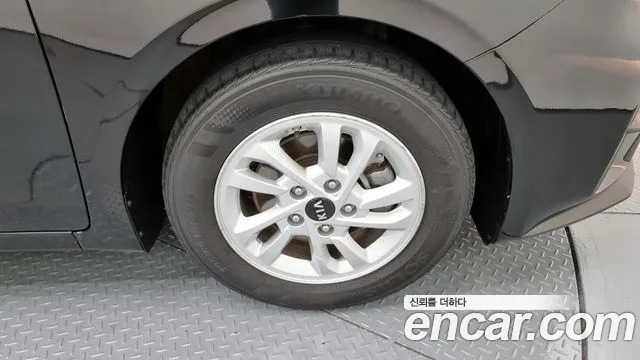 Kia Come New K3 id 2703589 из Кореи 15