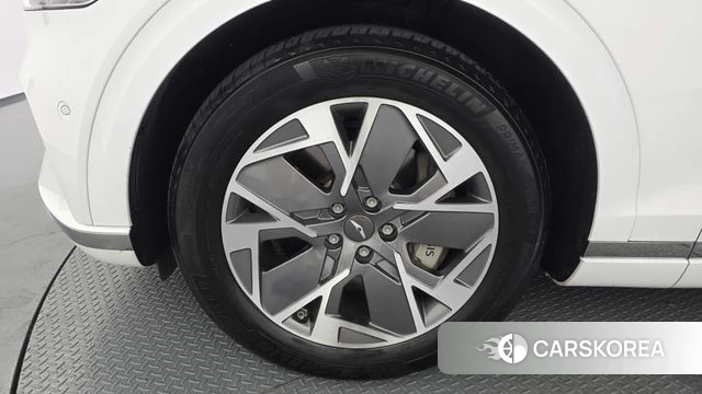 Genesis Electrified GV70 id 4618525 из Кореи 33