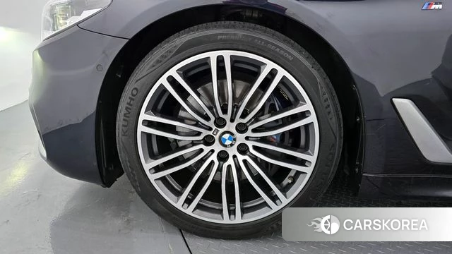 BMW 5 Series (G30) id 4362962 из Кореи 15