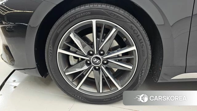 Hyundai The New Grandeur IG id 4179626 из Кореи 15