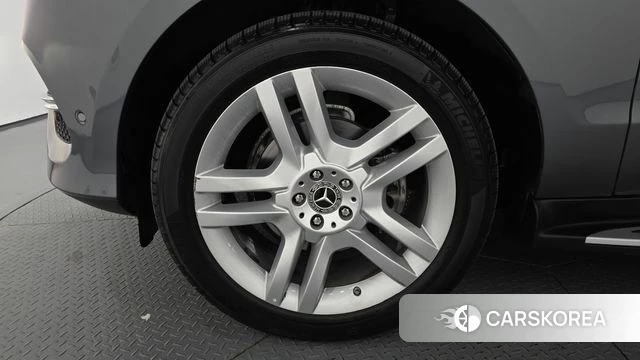 Mercedes-Benz GLE - Class W166 id 4900720 из Кореи 29